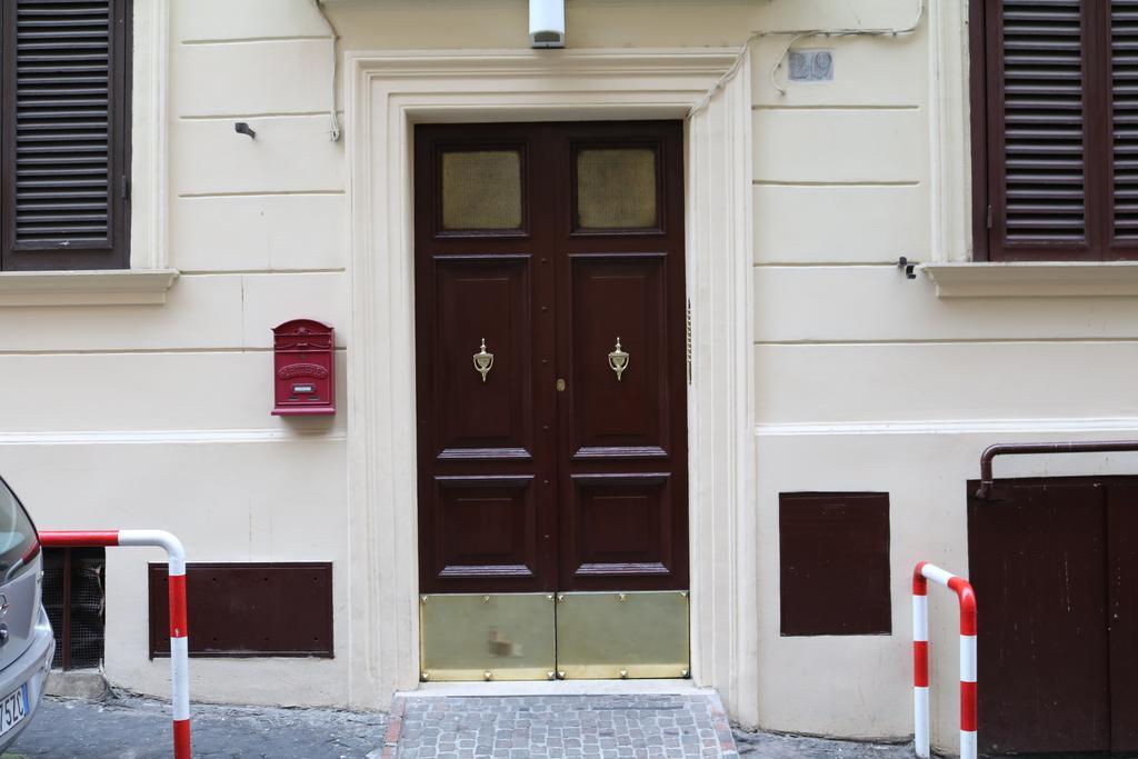 Gianicolo'S Hill Suite Apartment Rome Luaran gambar
